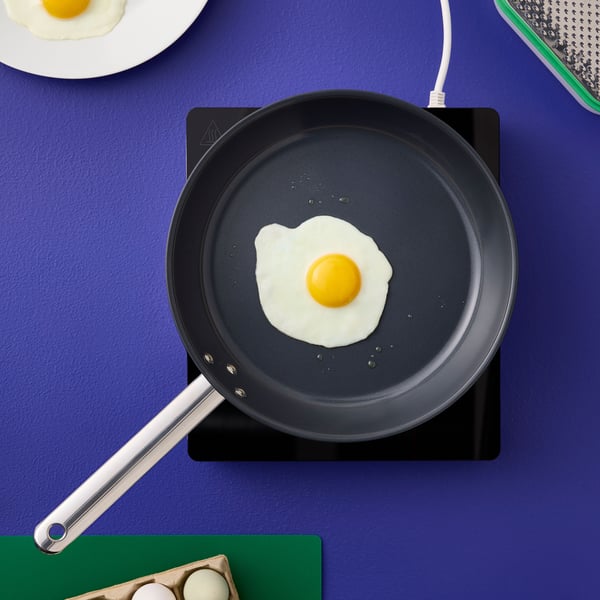 A stainless steel/non-stick coating IKEA 365+ frying pan