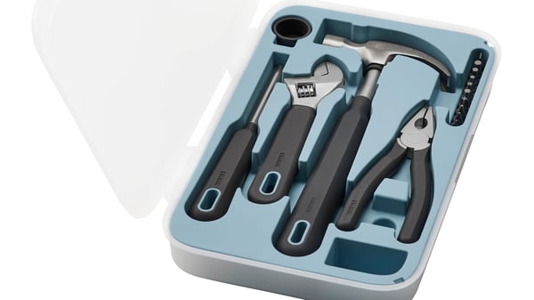 A TRIXIG 15-piece tool set.