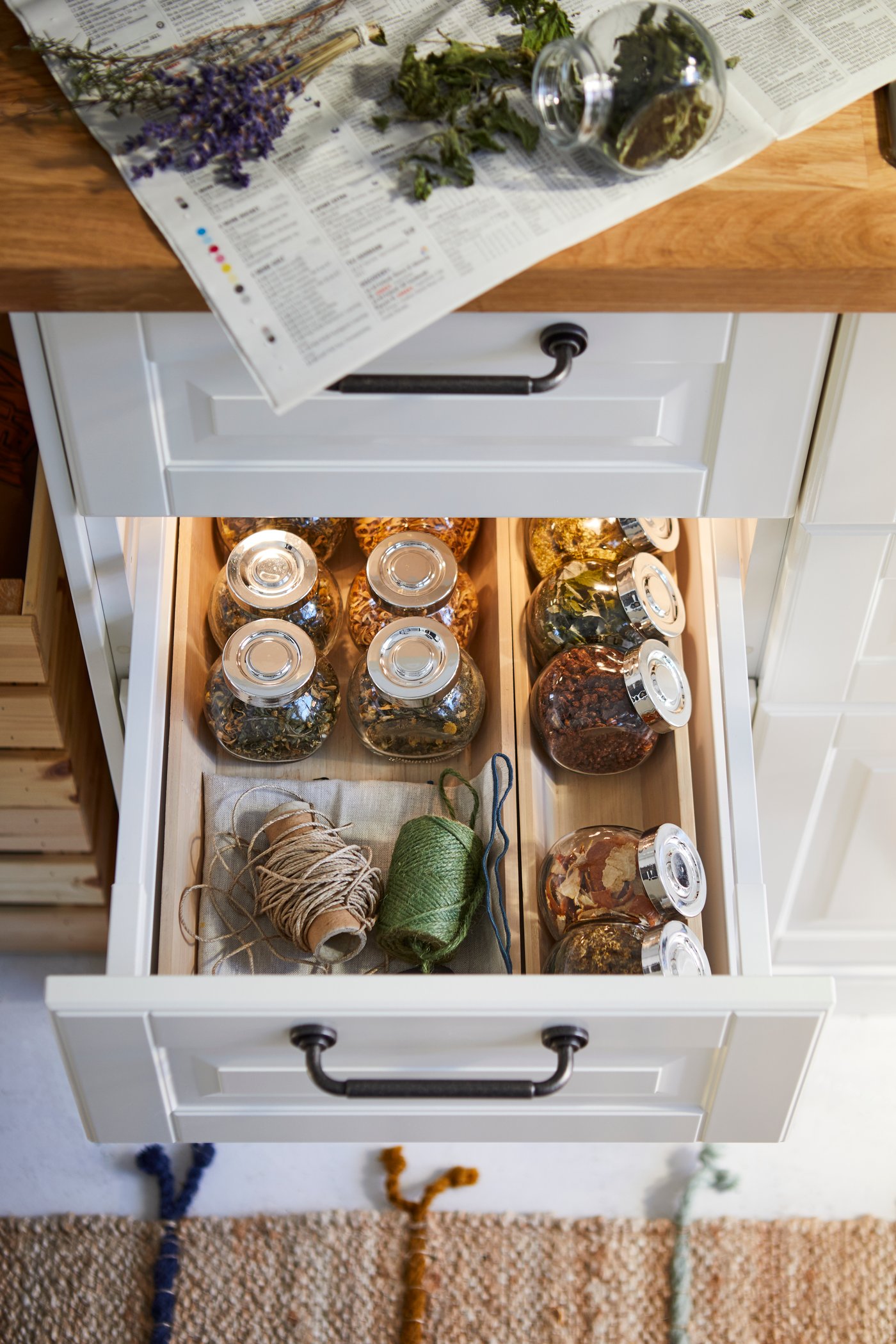 A glass/aluminium-colour RAJTAN spice jar in the kitchen