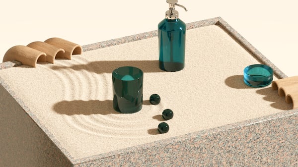 A SKISSEN 3-piece bathroom set in the bathroom