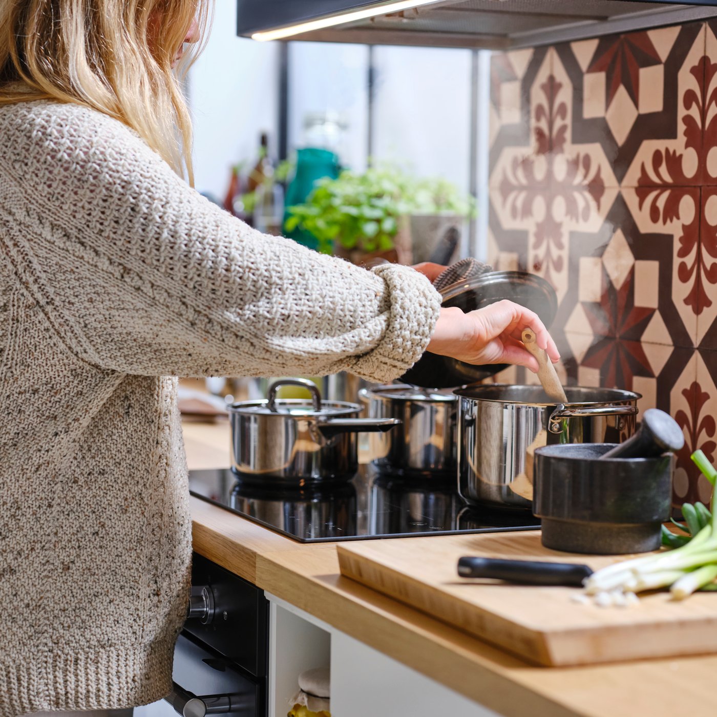 A stainless steel IKEA 365+ cookware