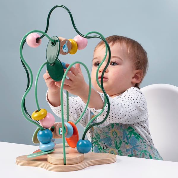 A multicolour UPPSTÅ bead maze