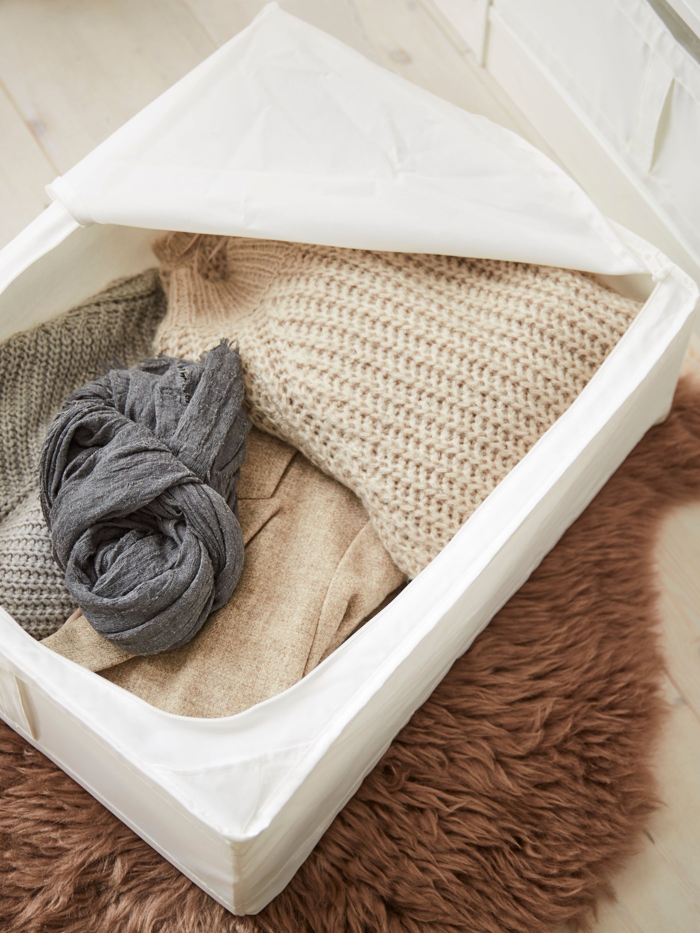 A white SKUBB storage case