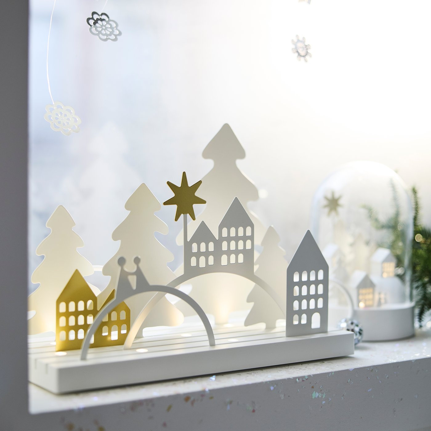 LED table decoration 30 cm landscape/village
