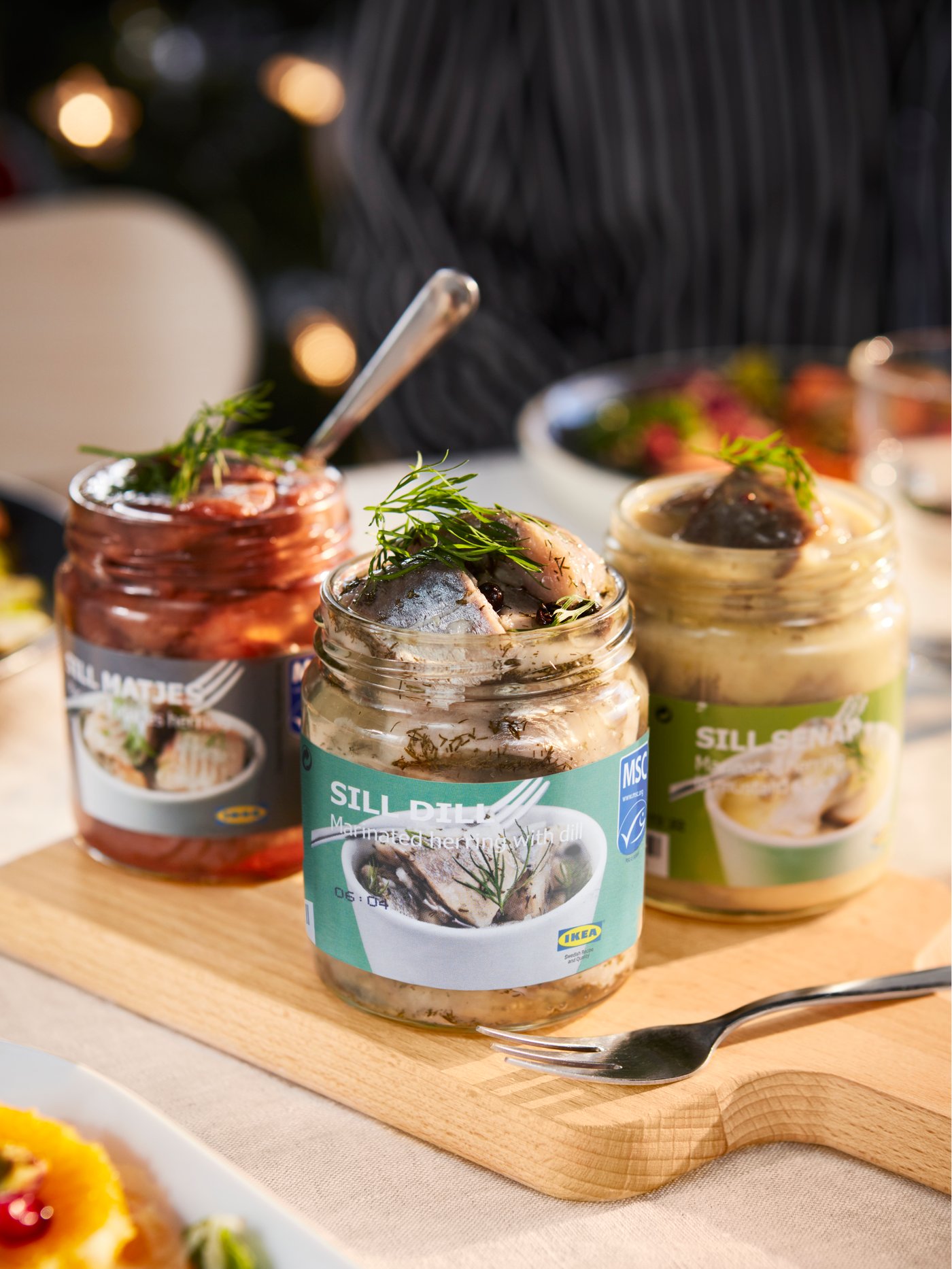 SILL MATJES Matjes-Heringsfilets in Verpackung. Die marinierten Heringsfilets werden als schwedische Spezialität präsentiert.