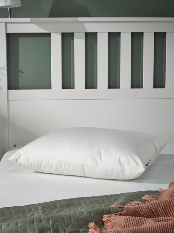 A PILSPINNARE pillow, high, side/back sleeper in the bedroom