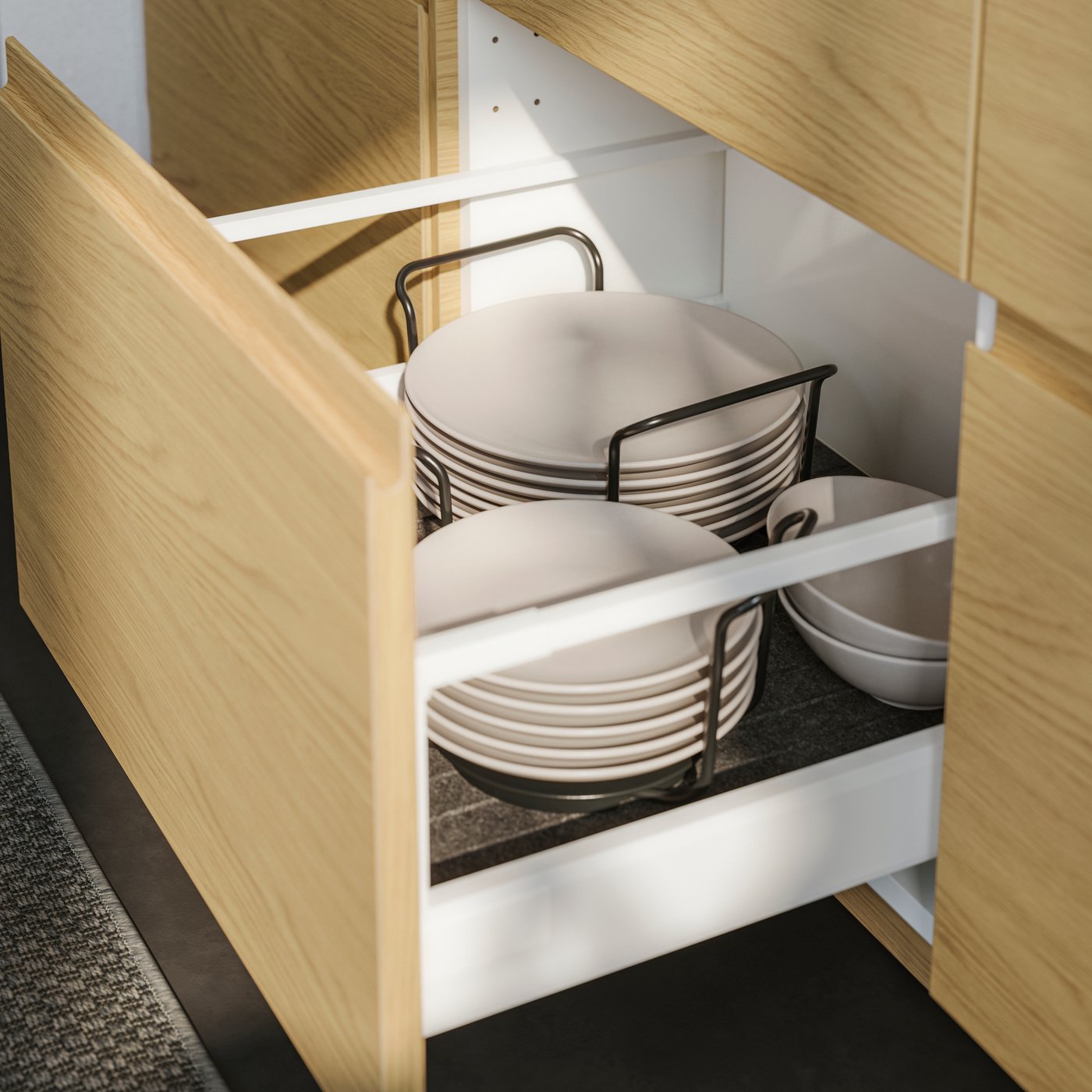 An anthracite UPPDATERA plate holder in the kitchen