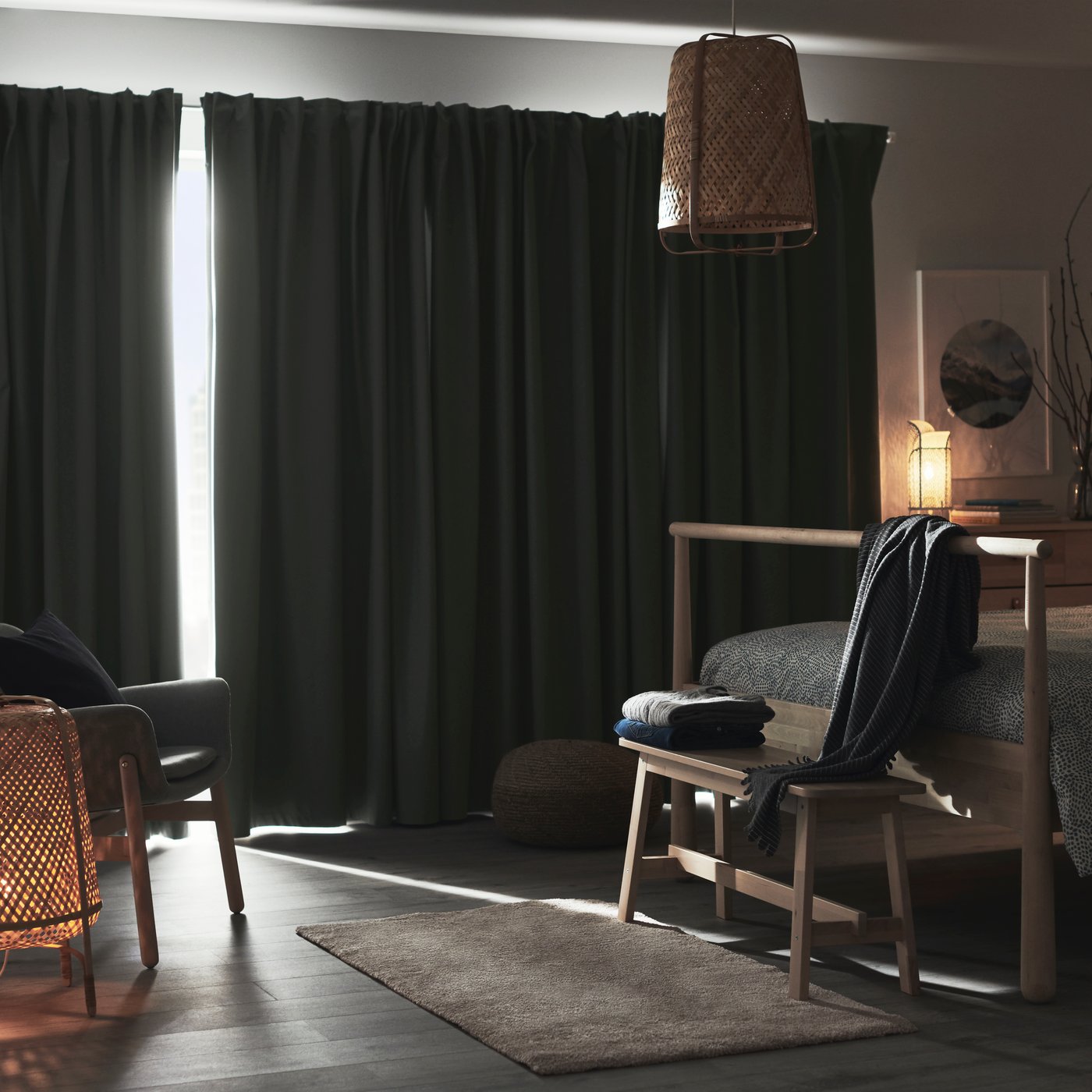 A light green BENGTA black-out curtain, 1 length