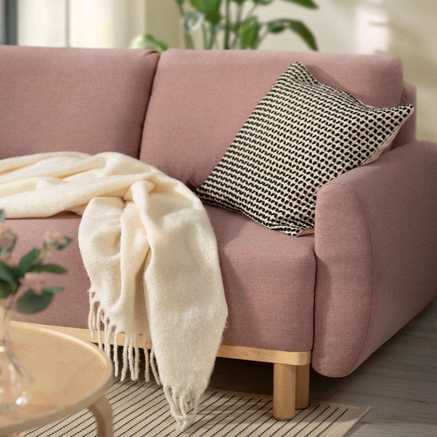 A Gunnared light brown-pink GRUNNARP 3-seat sofa-bed