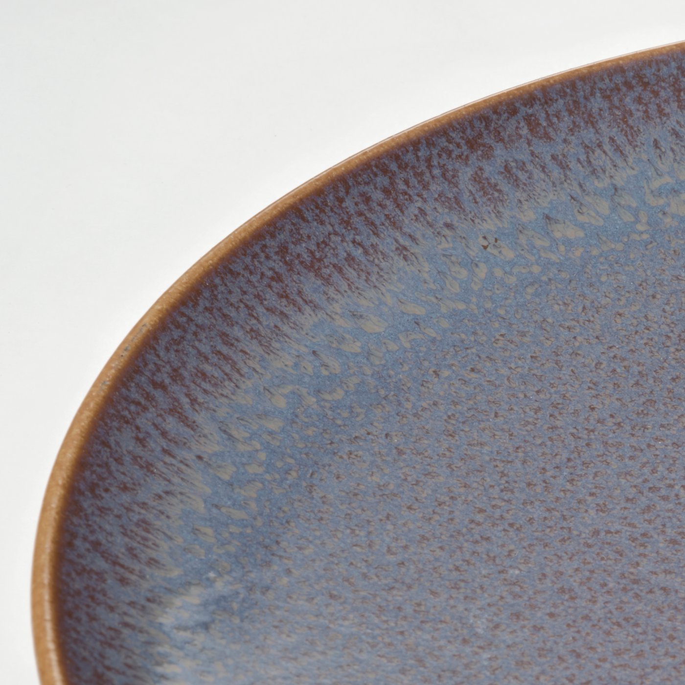 A lilac FÄRGKLAR plate in the NA
