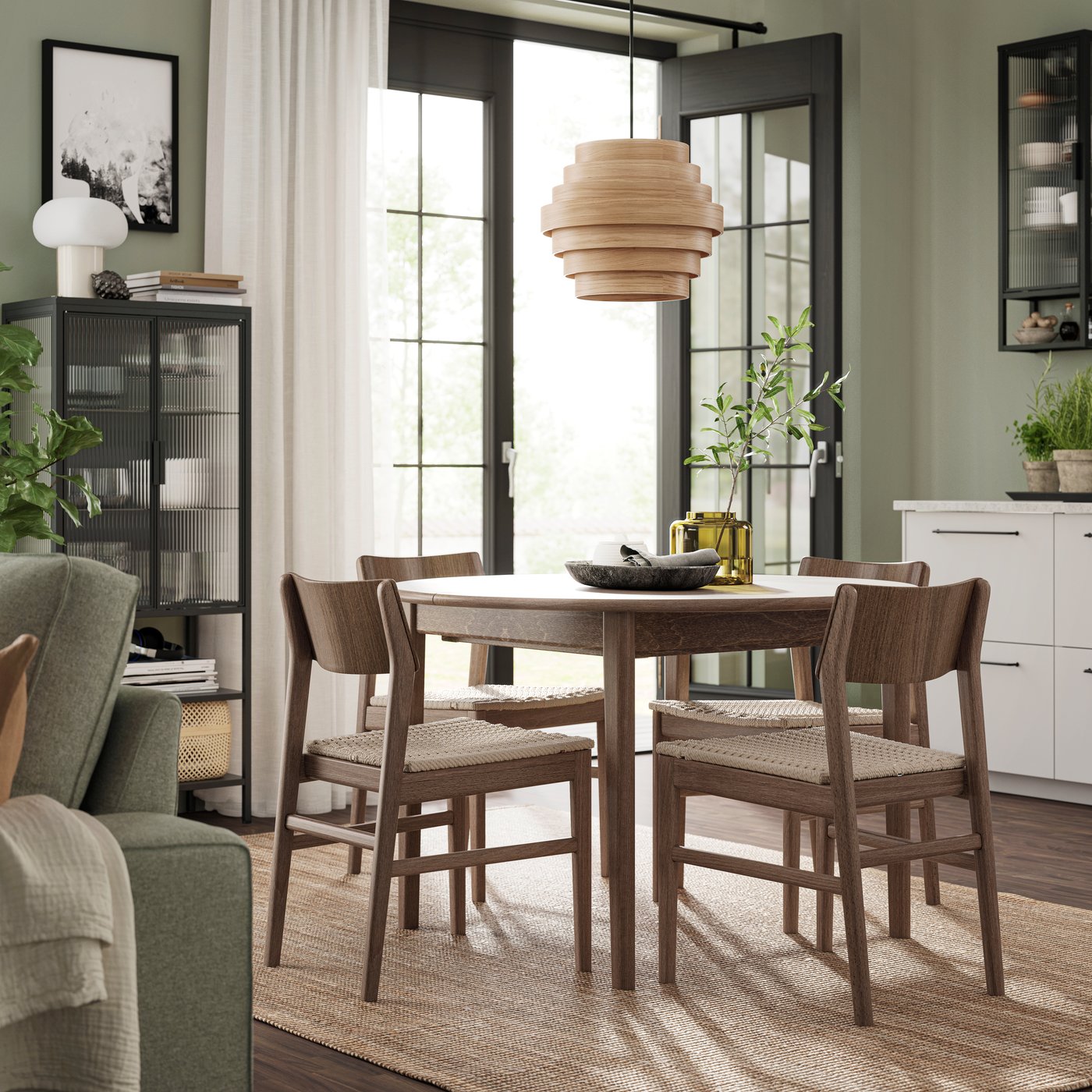A brown beech/brown beech SKANSNÄS table and 4 chairs in the dining room