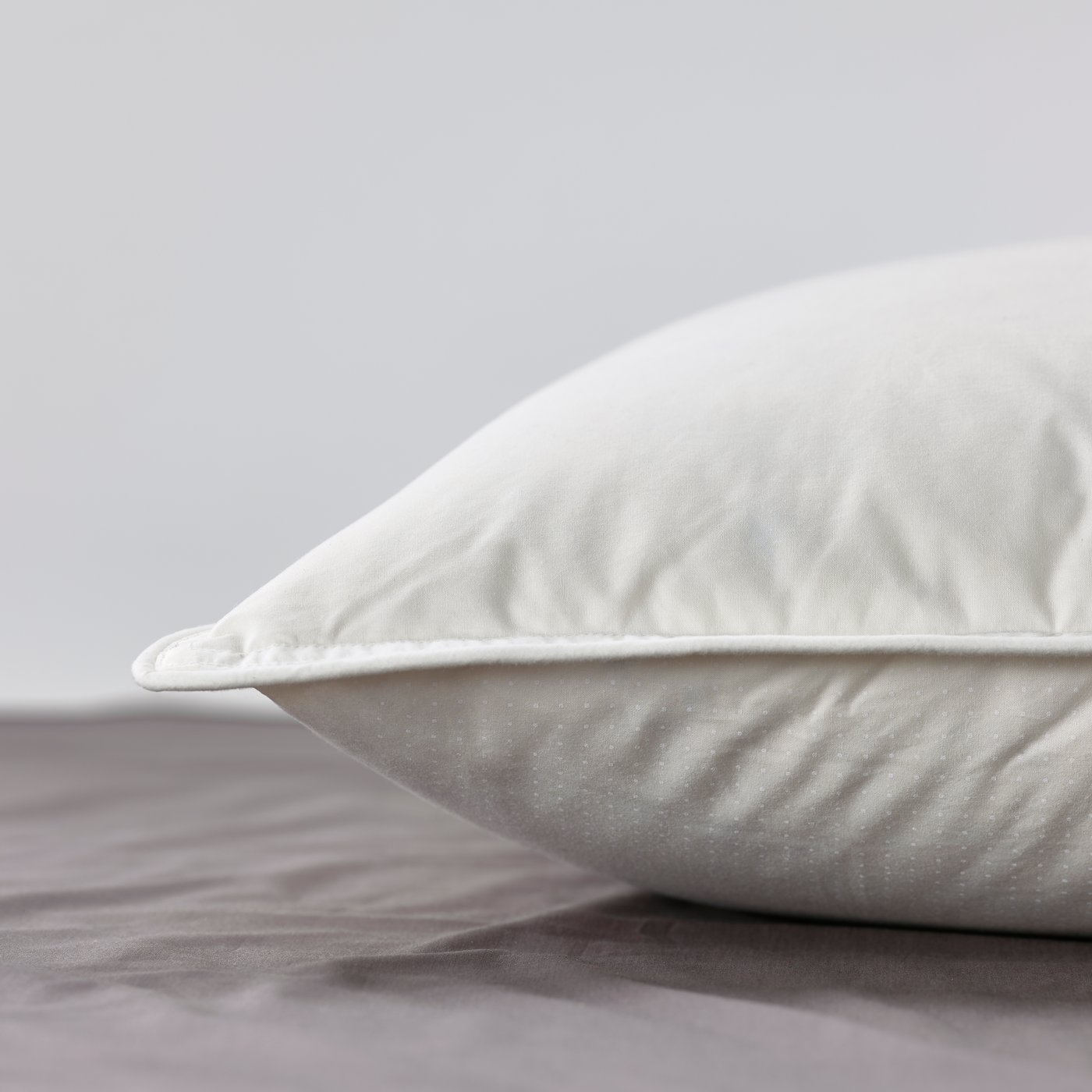A GULKAVLE pillow, low, stomach sleeper