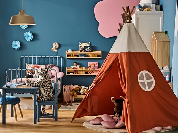 Safe, sturdy cribs with adjustable bases and child-friendly designs
