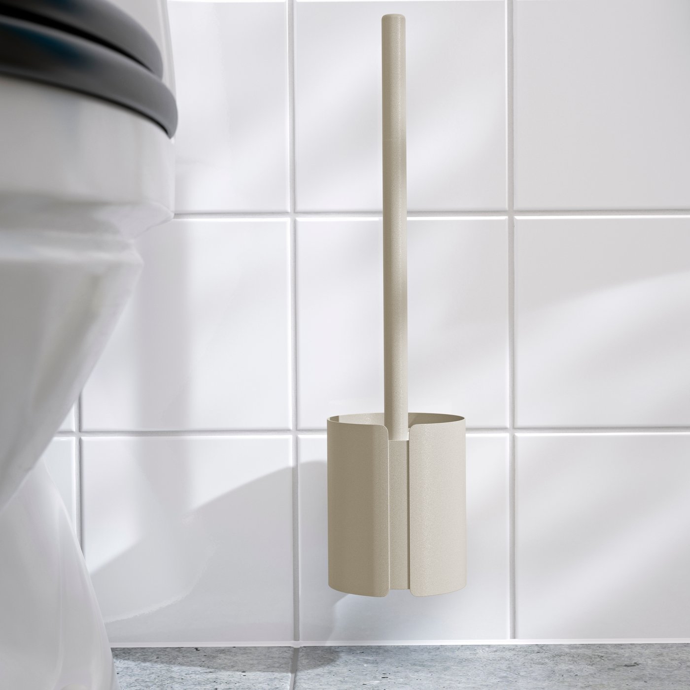 toilet brush
