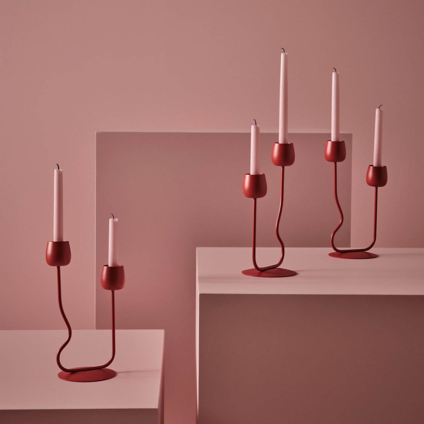 Unscented KLOKHET candles in SILVERPÄRON candle holders.
