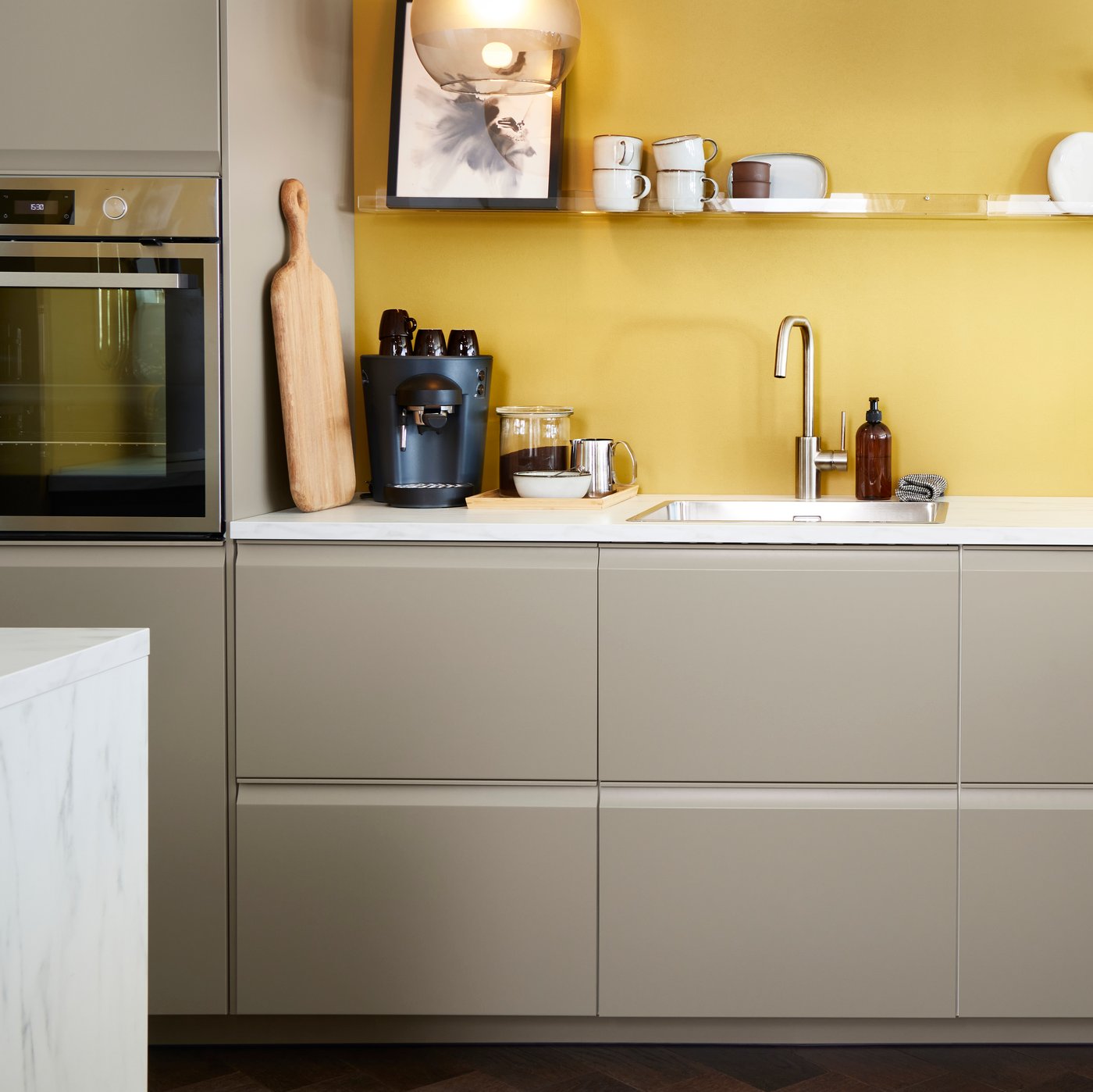 An IKEA 700 stainless steel ANRÄTTA forced air oven w pyrolytic funct