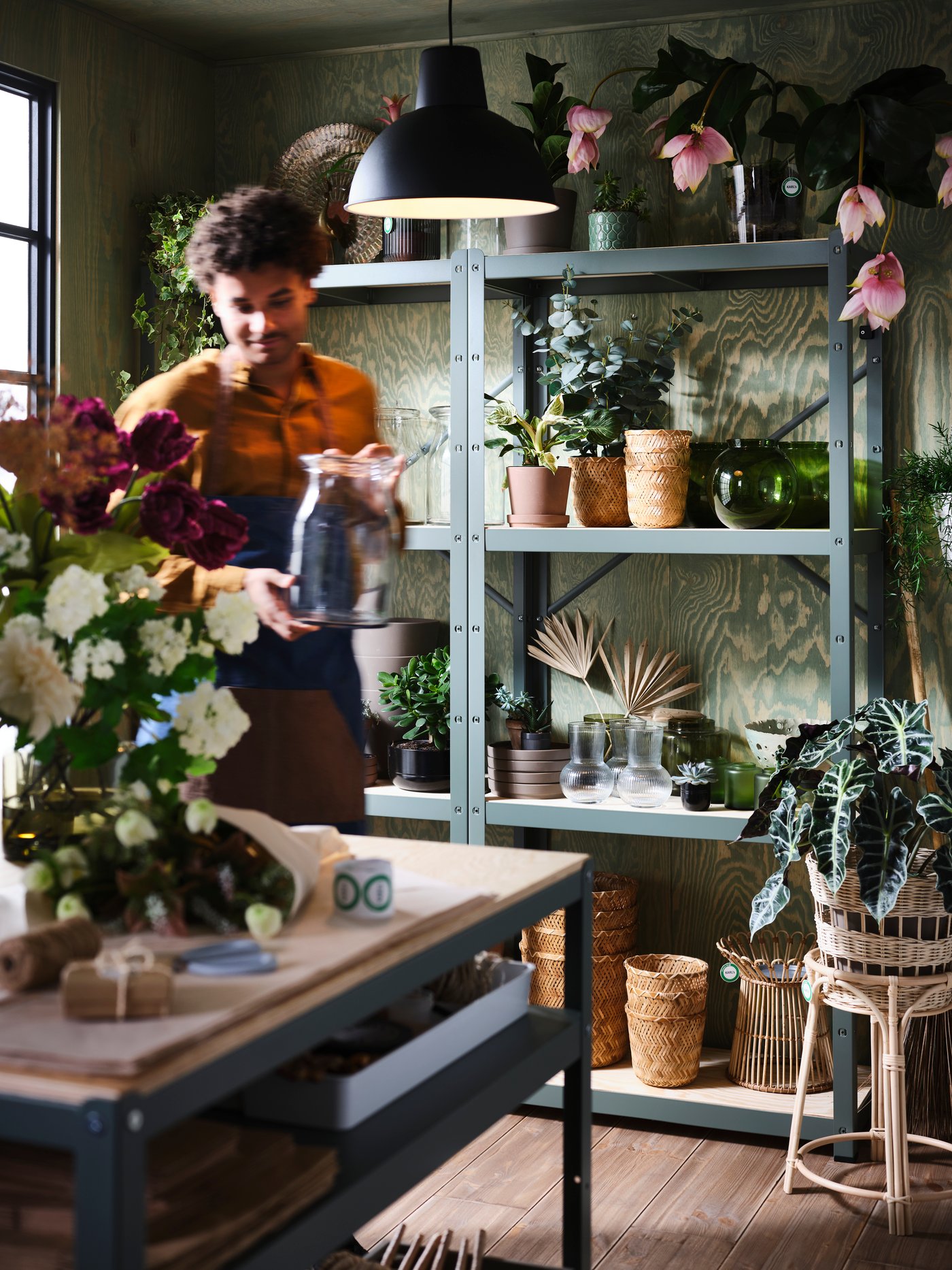A green KONSTFULL vase