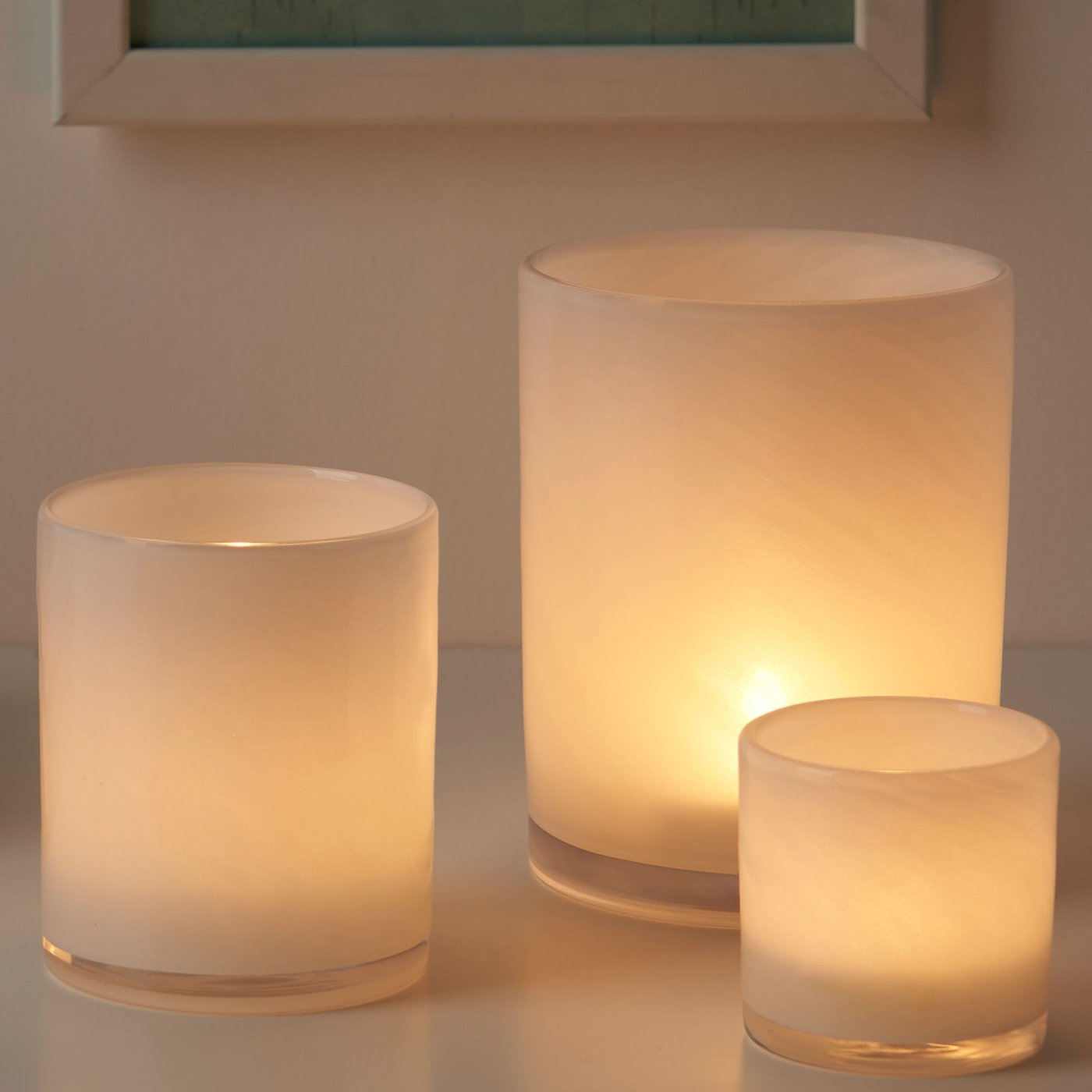 A white VINDSTILLA tealight holder