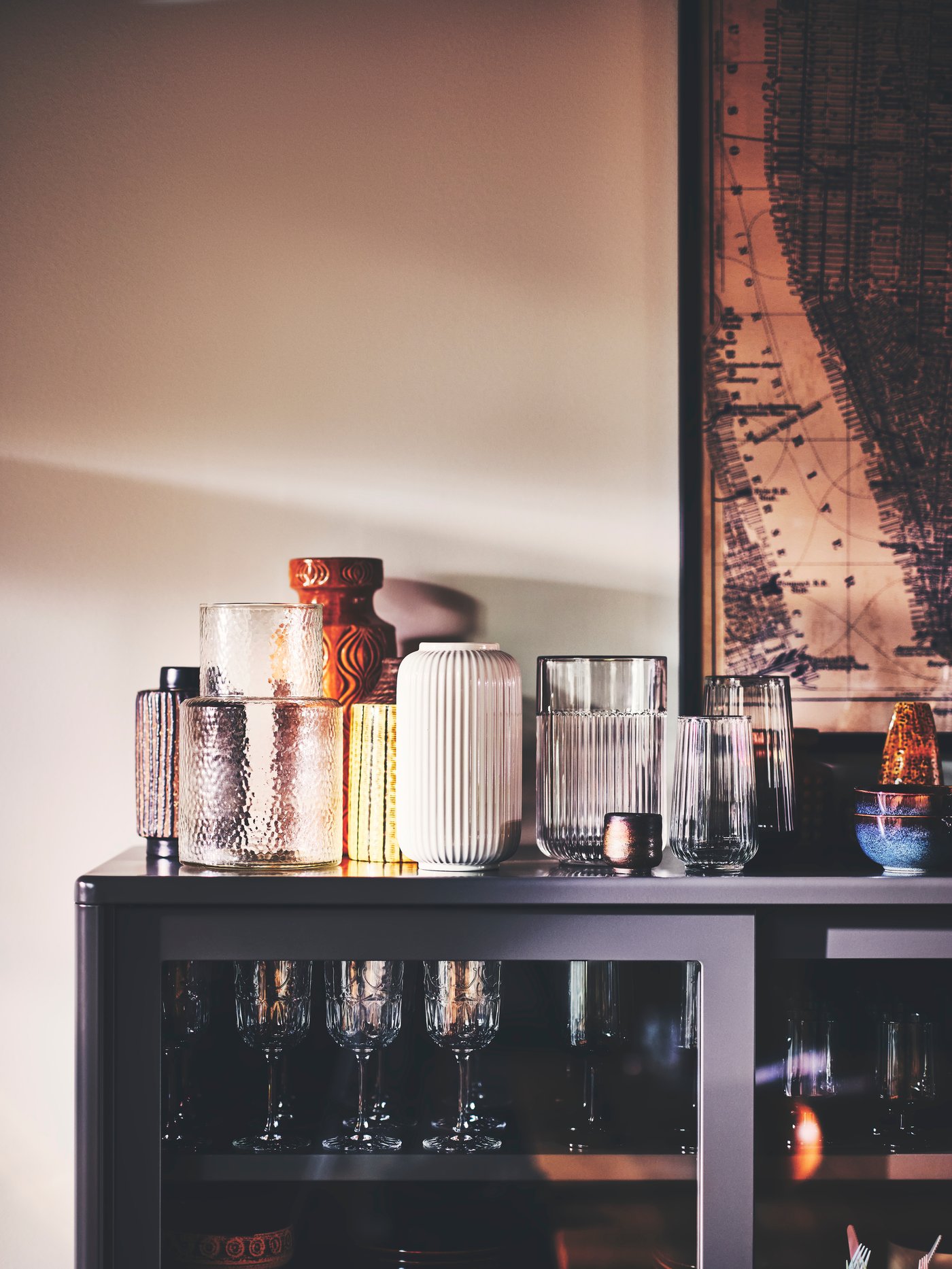 A clear glass/patterned KONSTFULL vase