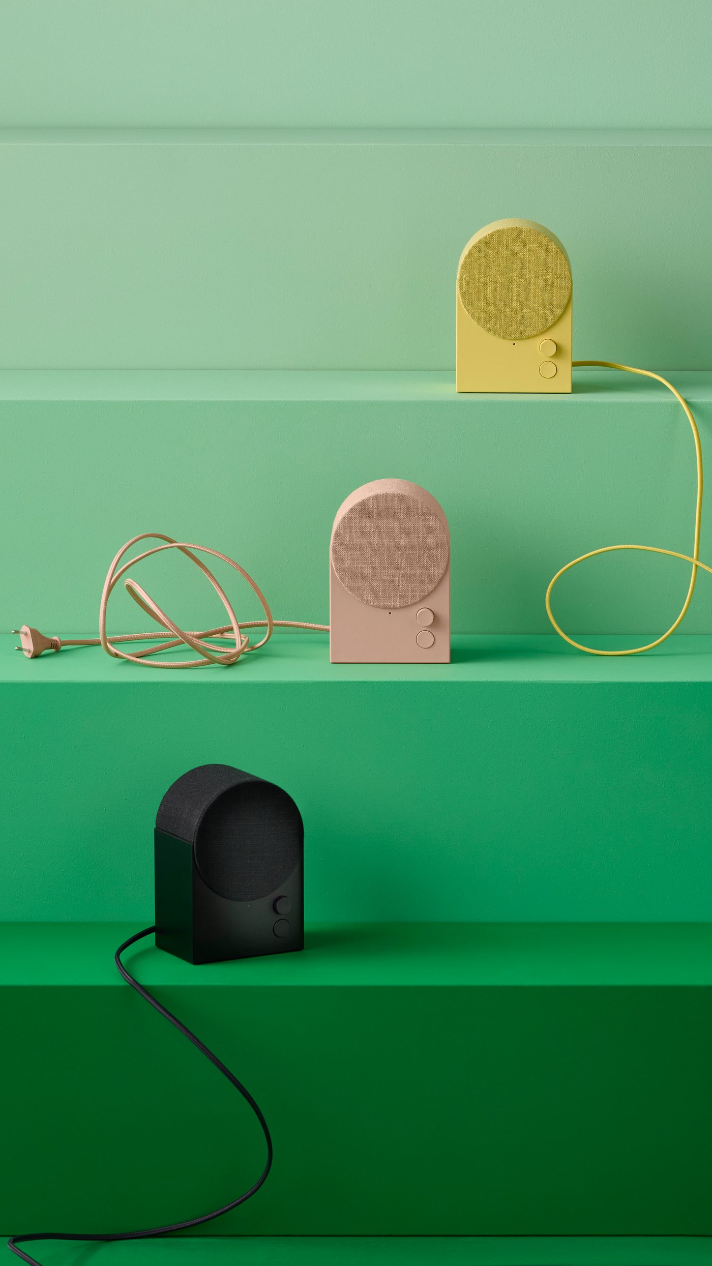 An yellow NATTBAD Bluetooth speaker