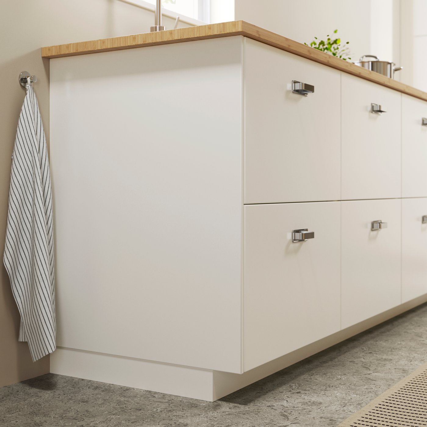 A white VEDDINGE door