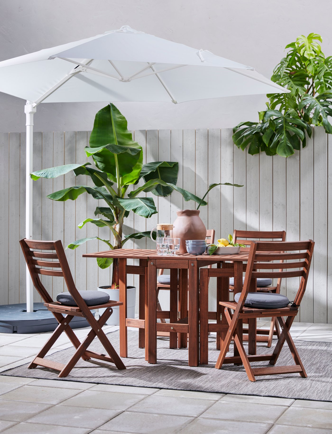 outdoor table with chairs