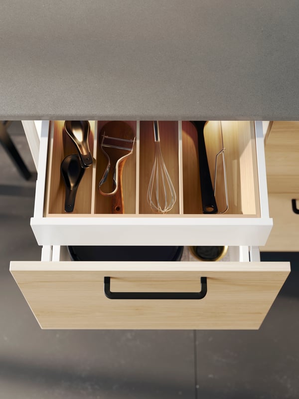 A light ash effect ASKERSUND drawer front