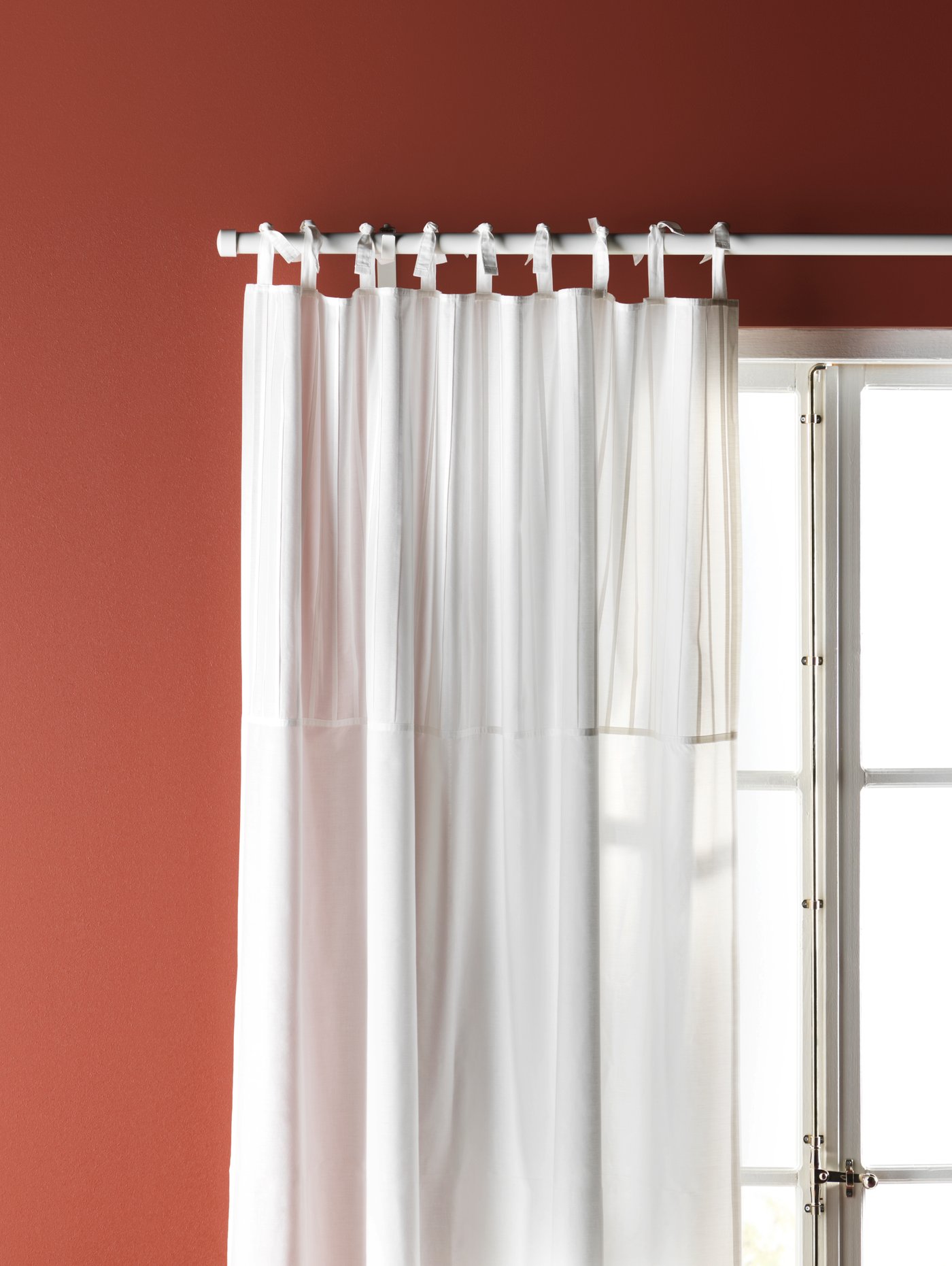 A white PÄRLBLAD curtains, 1 pair