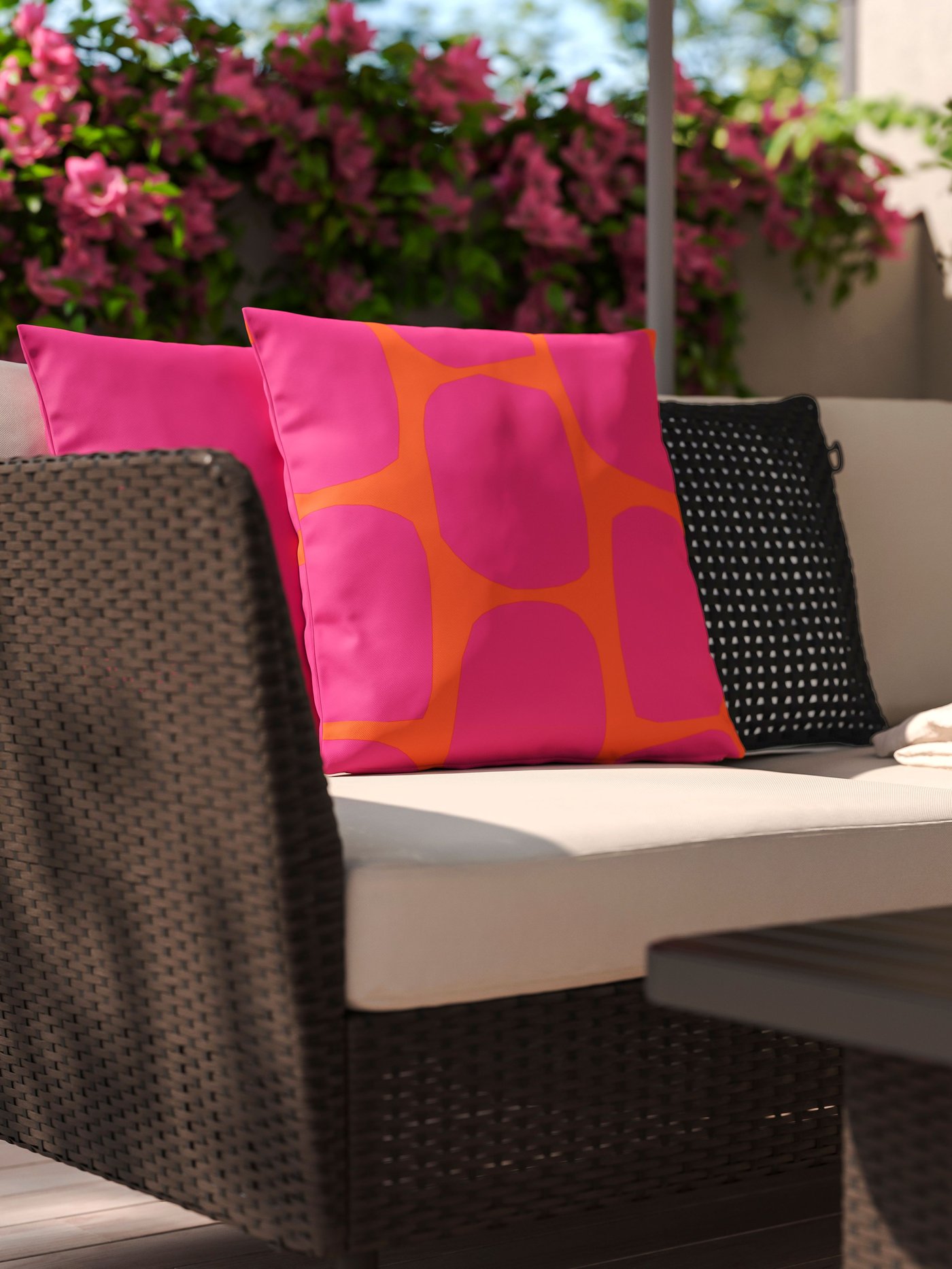 A black outdoor/indoor TOFTÖ cushion cover
