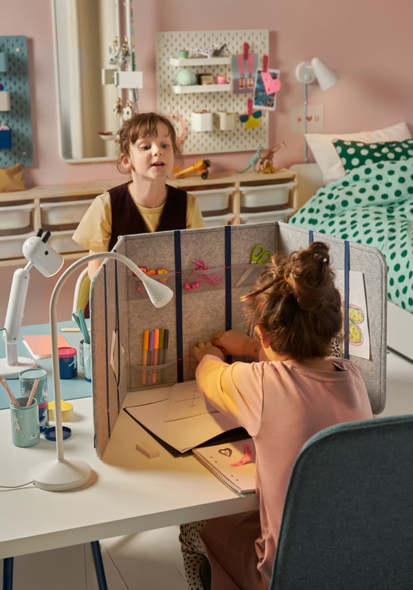 My stuff versus your stuff – A sibling study
When sharing a room, there are ways to make it even more fun, equal and personalised. Take a look at how we've furnished a sibling room with creative studying, sleeping and storage solutions.