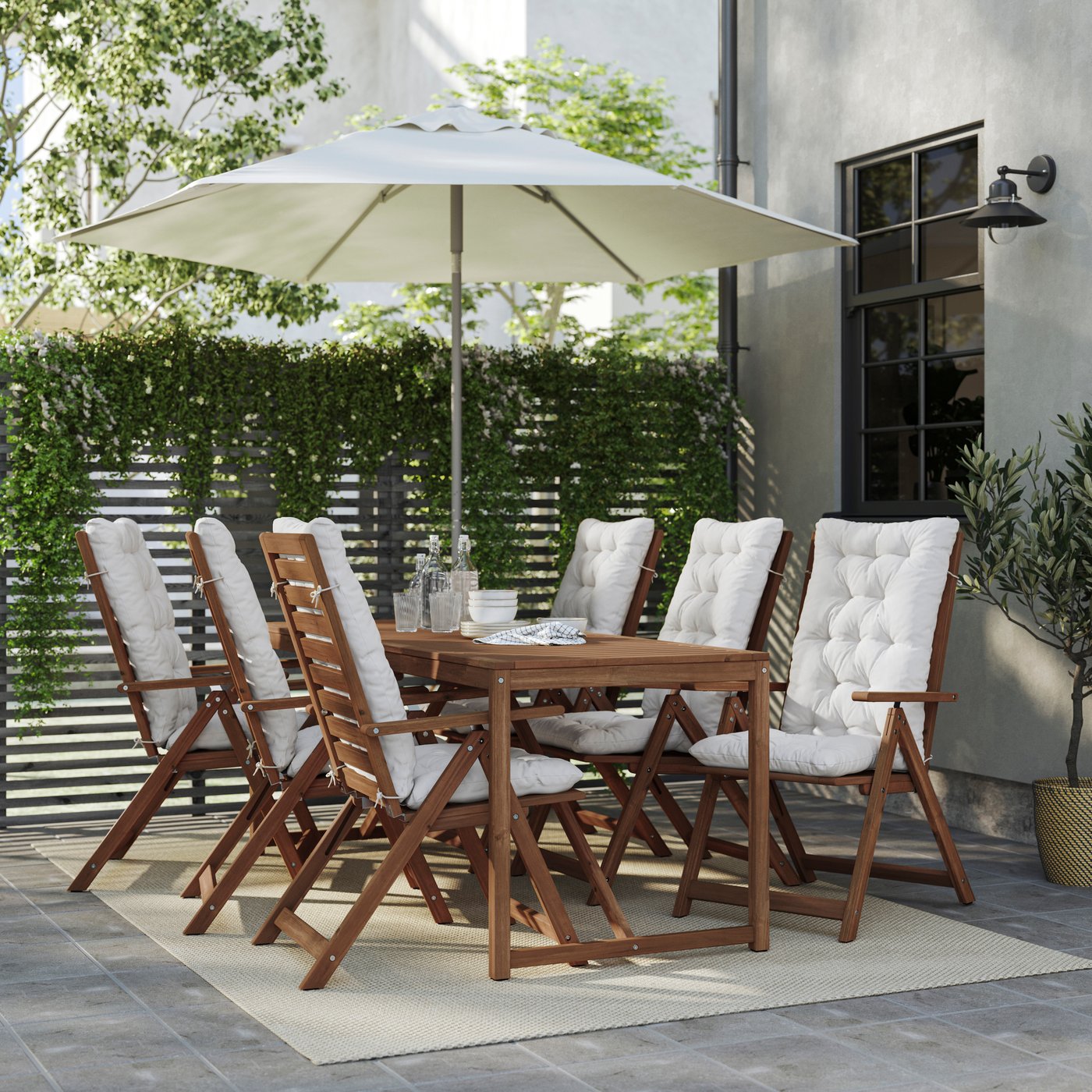 NÄMMARÖ seating group.