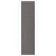 Bilden föreställer en hög, vertikal grå BERGSBO-dörr med fyra kvadratiska paneler, gångjärnsförsedd med en elegant, modern, halvmatt finish.