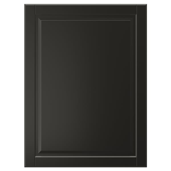 En svart, rektangulär skåpslucka BODBYN med en slät, lackerad yta och en klassisk fasad paneldesign.