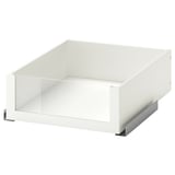 En vit KOMPLEMENT-låda med glasfront, med en elegant modern design för enkel åtkomst till förvaring, med stöd av metallskenor.