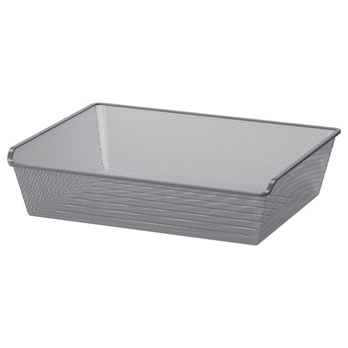 Avbildar en förvaringskorg i grått nät, rektangulär till formen, gjord av stål med en pulverlackerad yta. Perfekt för att organisera kläder och accessoarer.