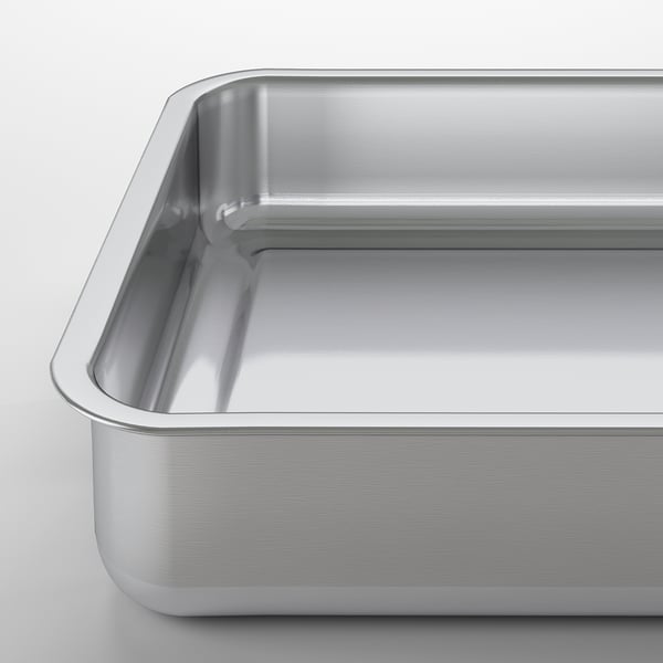 Stekpanna i rostfritt stål i silver; robusta, släta kanter; Perfekt för bakning eller grillning.
