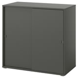 Ett mörkgrått VIHALS-skåp med skjutdörrar, lämpligt för små utrymmen, med modern design.