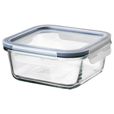 An IKEA 365+ glass food container. Its square-shaped with a clear lid, perfect for storing leftovers.