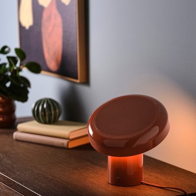 BLOMPRAKT מנורת רמקול bluetooth, אדום/חום