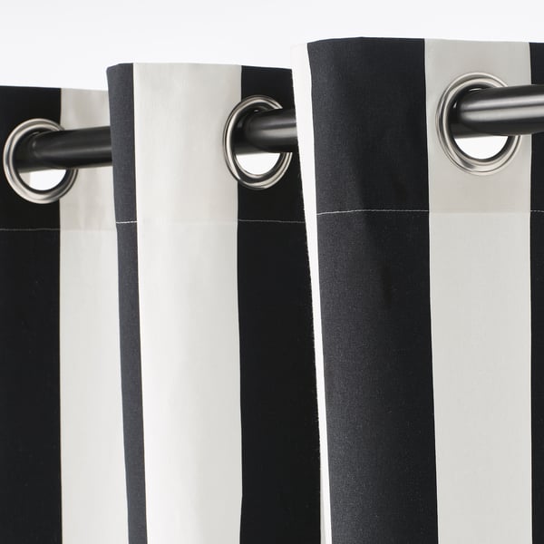 SLÅNHÖSTMAL וילון/2 כנפיים, לבן/שחור מפוספס/עם לולאות, 145x300 ס"מ