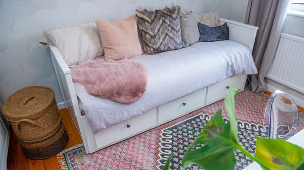 A HEMNES day bed helps to create a space that is multifunctional and allows space for more storage and a desk suitable for studying