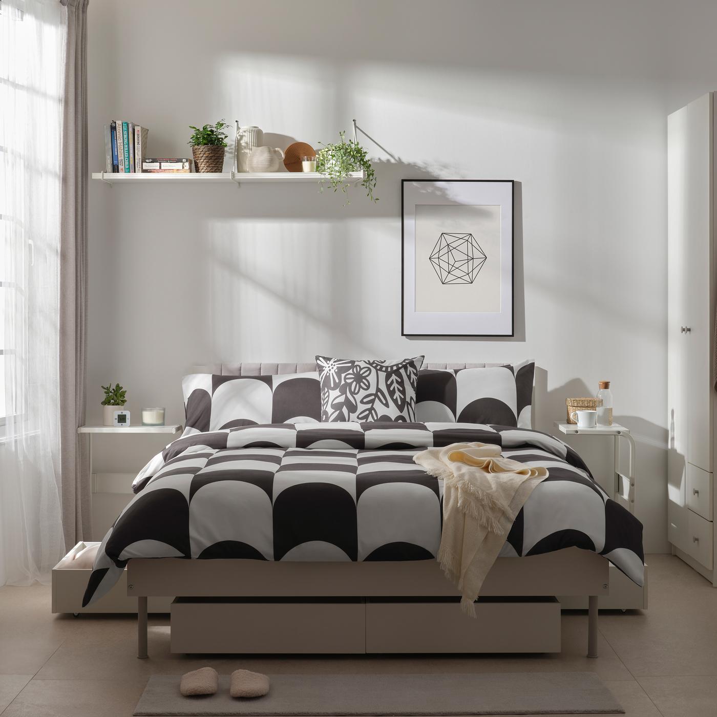 A modern bedroom under ₱35,000 with LINANÄS sofa, KALKNÄS storage and more.