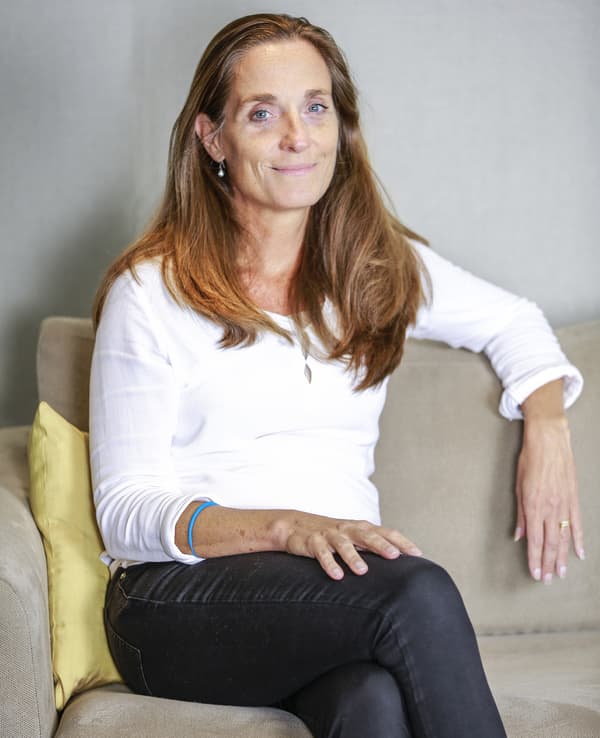 A portrait of Anna-Carin Månsson.