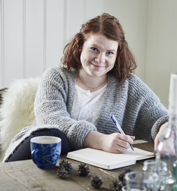 A portrait of Gina, blogger, Norway.