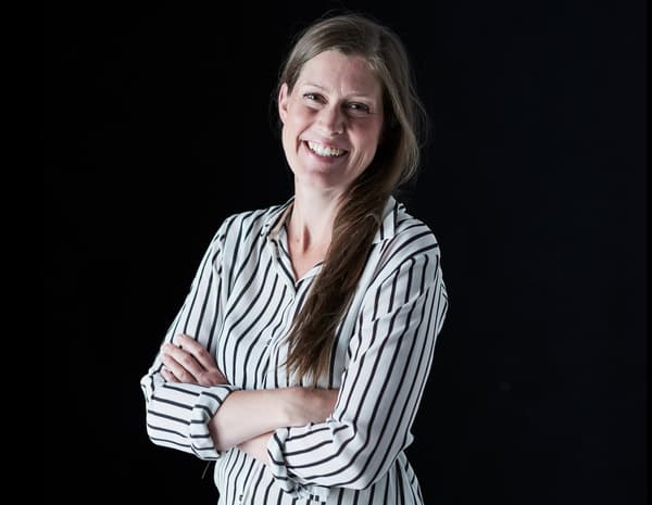 A portrait of interior designer Elin Stierna.