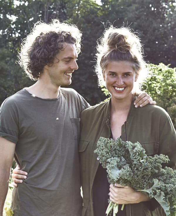 A portrait of Mia and Jakob.