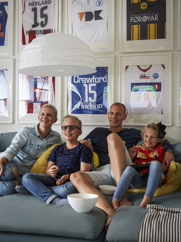 A portrait of Pia’s family.