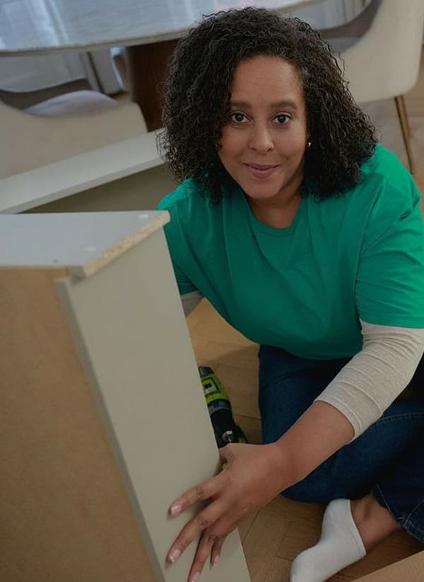 A Taskrabbit Tasker assemling IKEA furniture