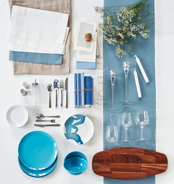 All the elements needed to create the table setting, laid out geometrically and displayed.