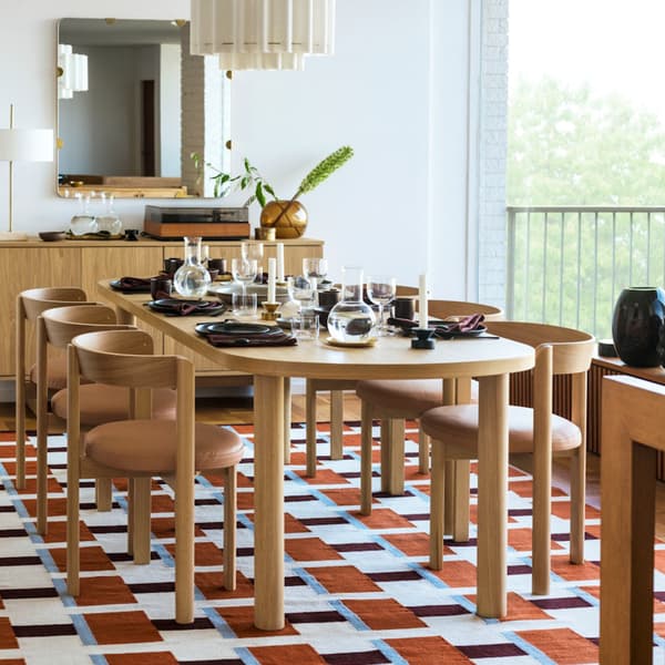 An oak veneer/oak veneer STOCKHOLM 2025 table in the dining room